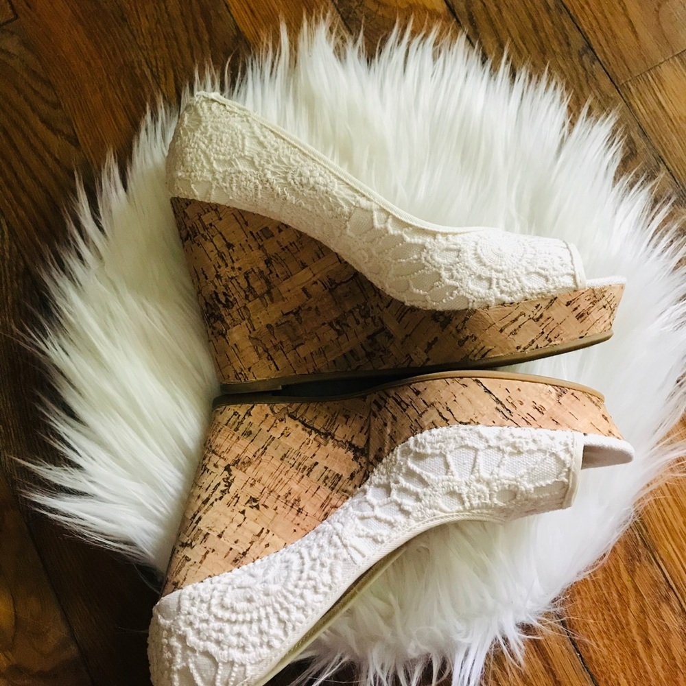 Altard State Lace Wedges - Picture 6 of 10